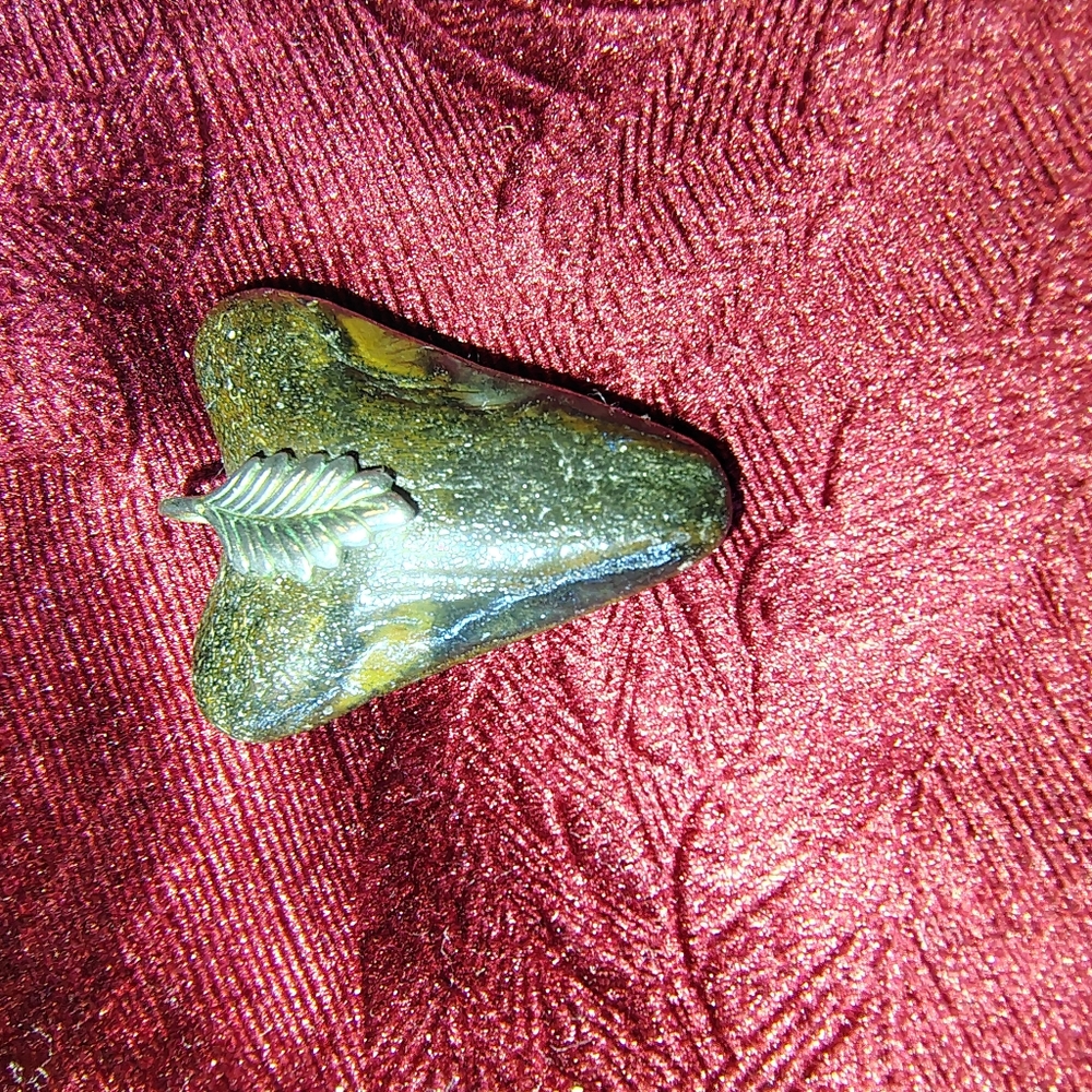 Triangular Stone Pendant With Silver Leaf - image 2